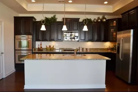 16603 S Fox Run Cir, Plainfield, IL 60586 photo 3