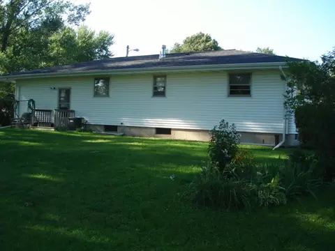 206 Lincoln St, Cherry, IL 61317 photo 3