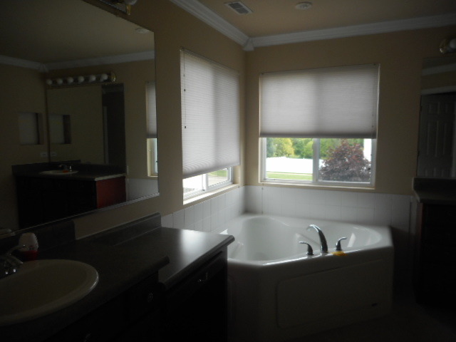 2135 Colchester Ave, Hoffman Estates, IL 60192 photo 17