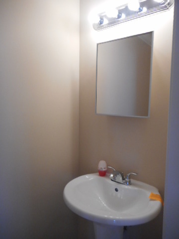 2135 Colchester Ave, Hoffman Estates, IL 60192 photo 7