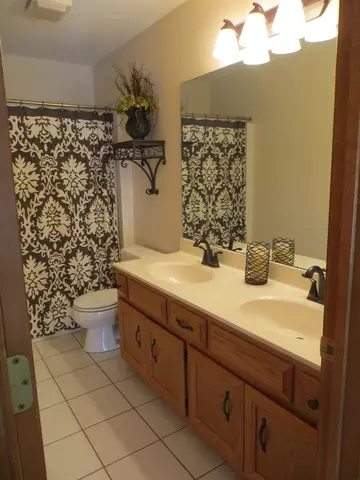 16545 Winding Creek Rd, Plainfield, IL 60586 photo 19
