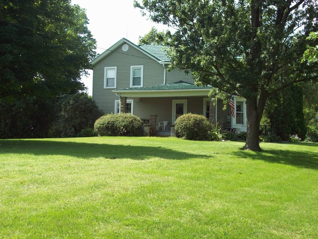 25775 Wyanet Walnut Rd, Walnut, IL 61376 photo 1