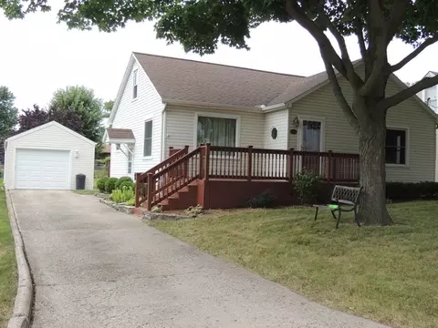 2621 2nd St, Peru, IL 61354 photo 14