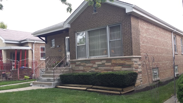 Undisclosed, Chicago, IL 60629 photo 3