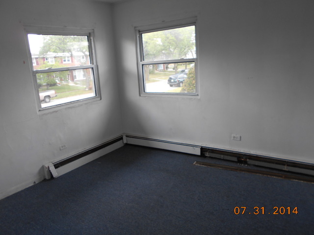 49 E Blecke Ave, Addison, IL 60101 photo 13