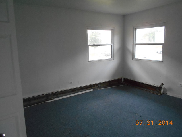 49 E Blecke Ave, Addison, IL 60101 photo 12