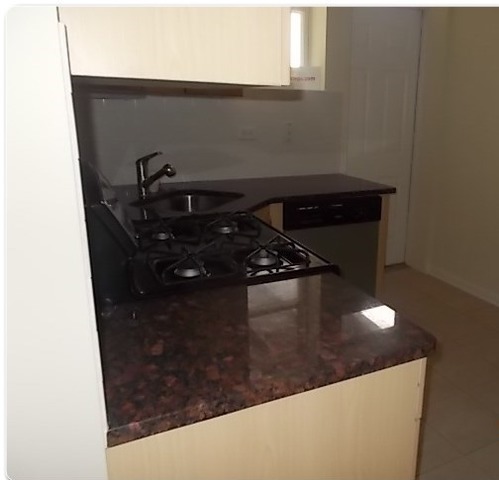 3100 W Argyle St #3, Chicago, IL 60625 photo 4