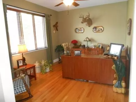 1011 Forest View Dr, Morris, IL 60450 photo 11