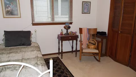218 E 1st St, Oglesby, IL 61348 photo 5
