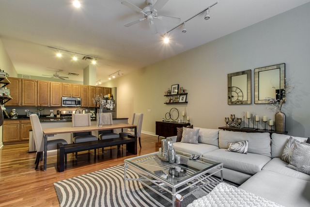 211 E Ohio St #311, Chicago, IL 60611 photo 10