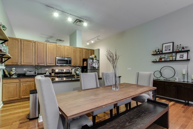211 E Ohio St #311, Chicago, IL 60611 photo 11