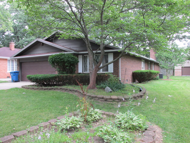 1118 Justine Dr, Kankakee, IL 60901 photo 1