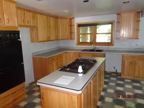 227 E Prospect Ave, Ottawa, IL 61350 photo 7