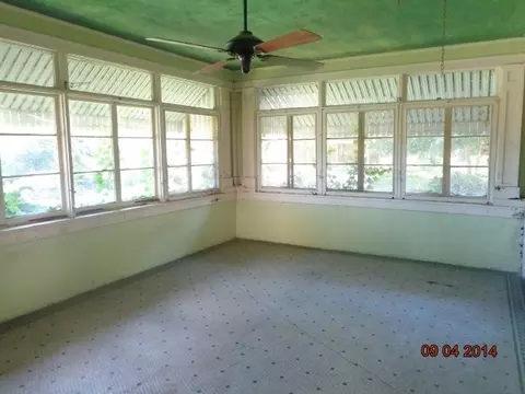 227 E Prospect Ave, Ottawa, IL 61350 photo 9
