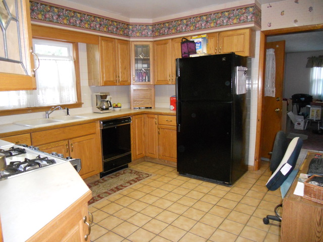 178 E Hale St, Elmhurst, IL 60126 photo 7