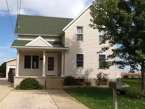 204 E Locust St, La Moille, IL 61330 photo 1