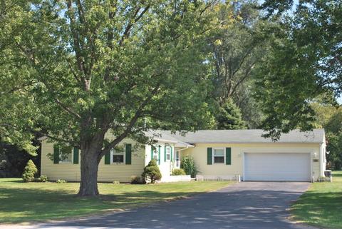 4010 Claypool St, Morris, IL 60450 photo 2