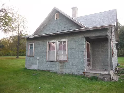 304 S Division St, Granville, IL 61326 photo 1