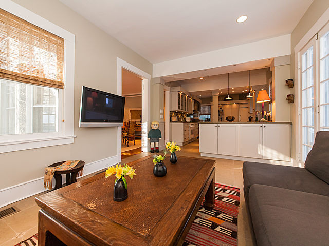 1127 Forest Ave, Evanston, IL 60202 photo 12