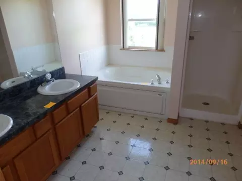 1616 Parkside Dr, Plainfield, IL 60586 photo 14