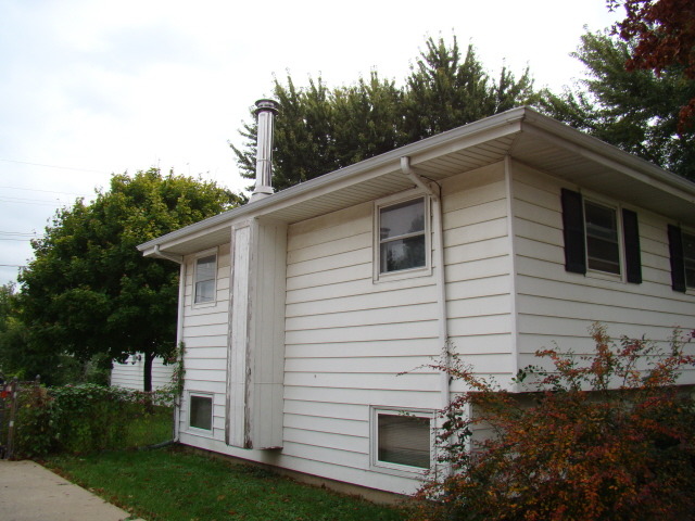 203 N Hale Ave, Bartlett, IL 60103 photo 13