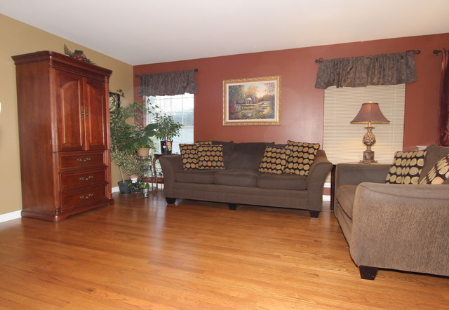 1879 Gleneagle Cir, Elgin, IL 60123 photo 10