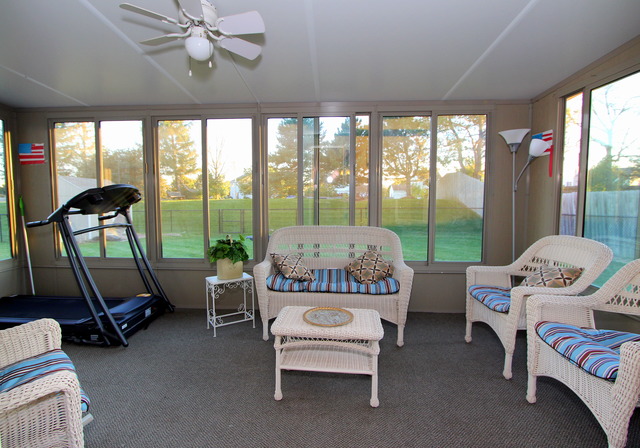 1879 Gleneagle Cir, Elgin, IL 60123 photo 23
