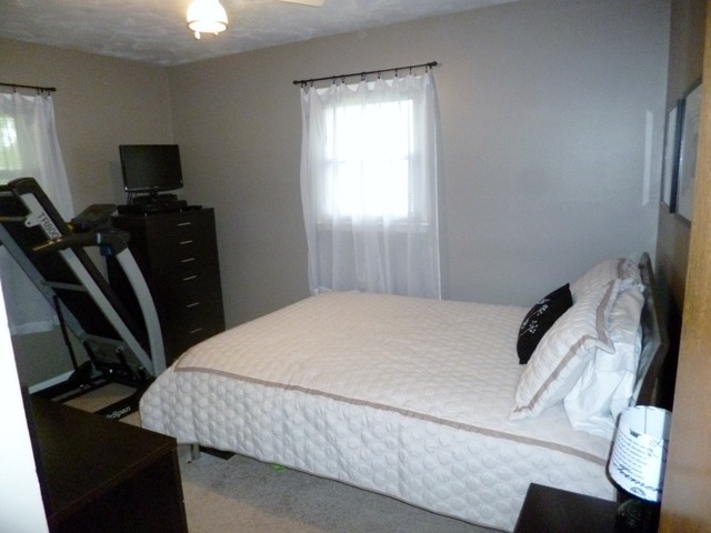 3024 Wallace Ave, Steger, IL 60475 photo 9