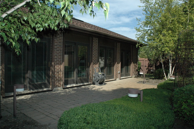 9415 W Central Rd, Des Plaines, IL 60016 photo 23