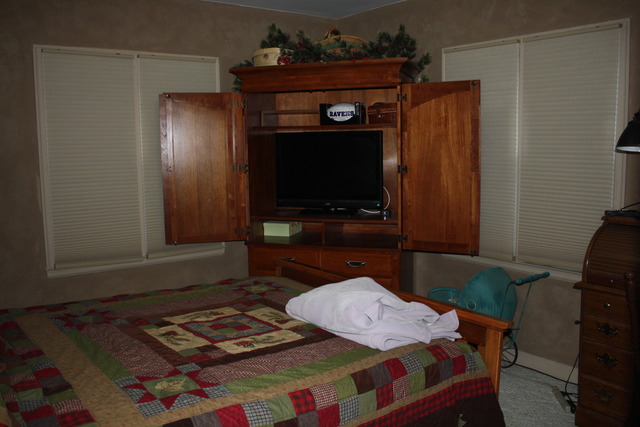 328 E Center St, Mount Morris, IL 61054 photo 9