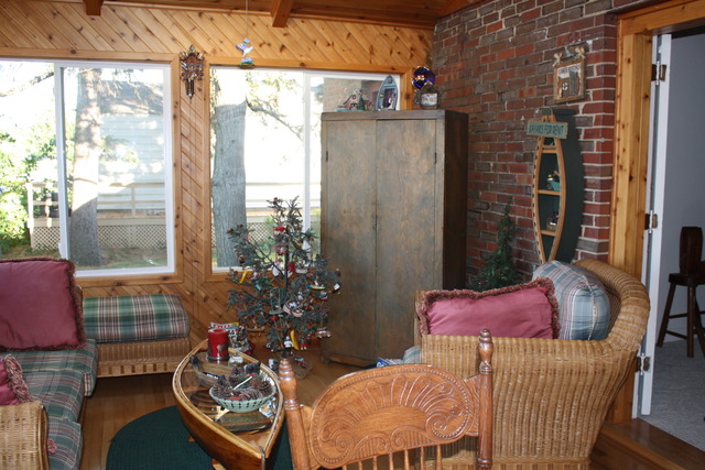 328 E Center St, Mount Morris, IL 61054 photo 6