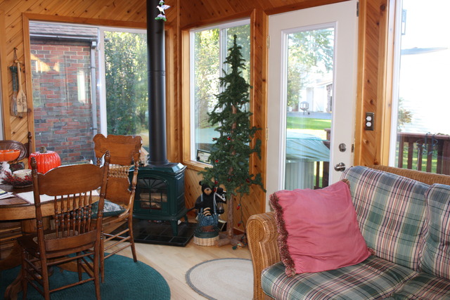 328 E Center St, Mount Morris, IL 61054 photo 7