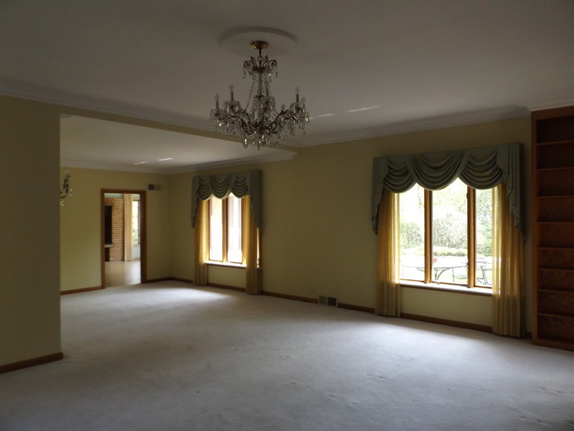 611 Voltz Rd, Northbrook, IL 60062 photo 3