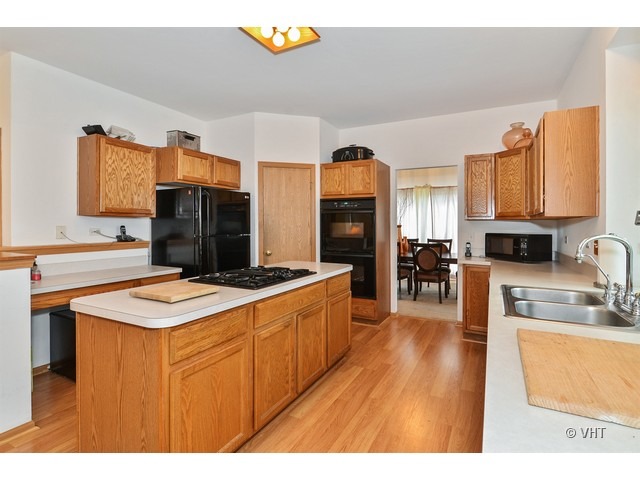 120 Treehouse Rd, Matteson, IL 60443 photo 4