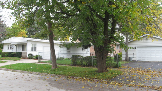 299 E 163rd St, Harvey, IL 60426 photo 2