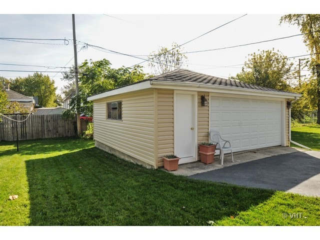 3621 Halsted Blvd, Steger, IL 60475 photo 9