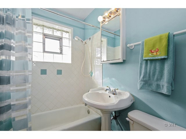 3621 Halsted Blvd, Steger, IL 60475 photo 8