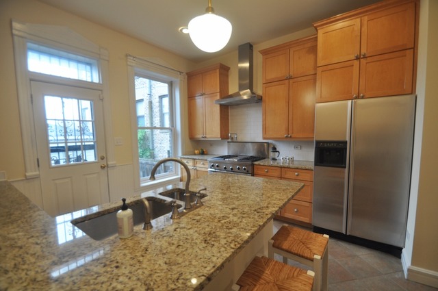 1232 E 46th St, Chicago, IL 60653 photo 10