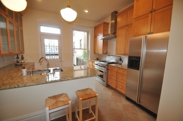1232 E 46th St, Chicago, IL 60653 photo 9
