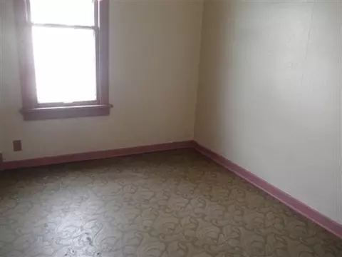 1515 Walnut St, Peru, IL 61354 photo 5