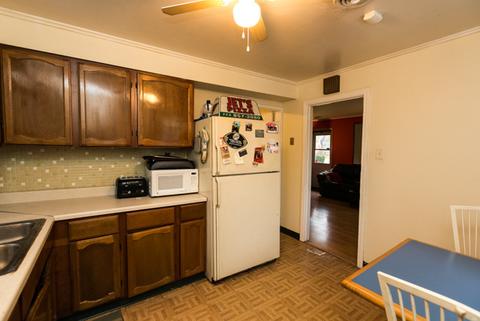 56 Cherry St, Park Forest, IL 60466 photo 9
