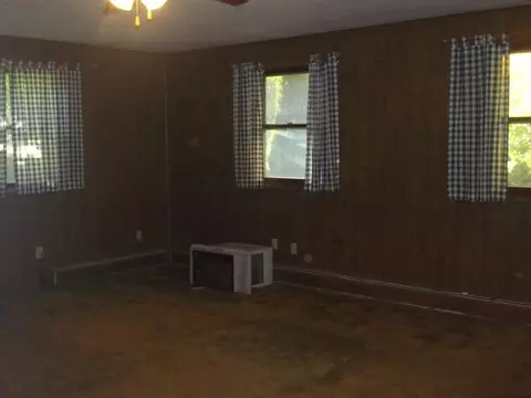 307 E Thompson St, Princeton, IL 61356 photo 6