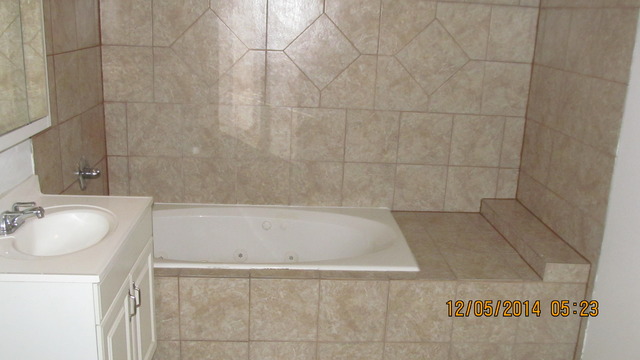 2664 E 93rd St, Chicago, IL 60617 photo 8
