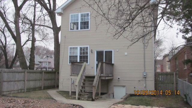 2664 E 93rd St, Chicago, IL 60617 photo 10