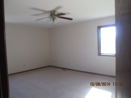 8637 Olson Rd, Belvidere, IL 61008 photo 10