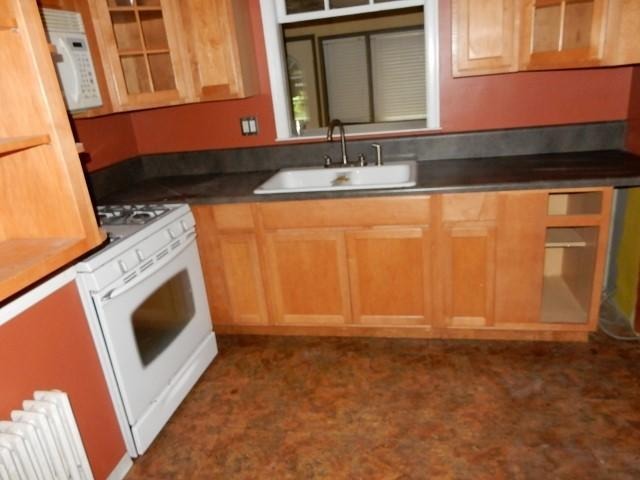 450 N Commonwealth Ave, Elgin, IL 60123 photo 5