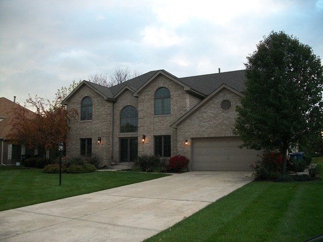 20212 Oregon Trl, Olympia Fields, IL 60461 photo 1