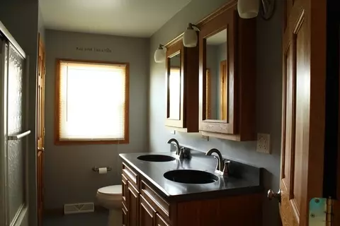 1280 E 9th Rd, Streator, IL 61364 photo 9