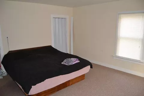 216 E Washington St, Ottawa, IL 61350 photo 7