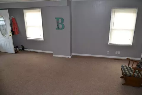216 E Washington St, Ottawa, IL 61350 photo 9